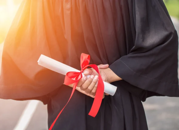 midsection-woman-holding-umbrella-standing-outdoors (1)